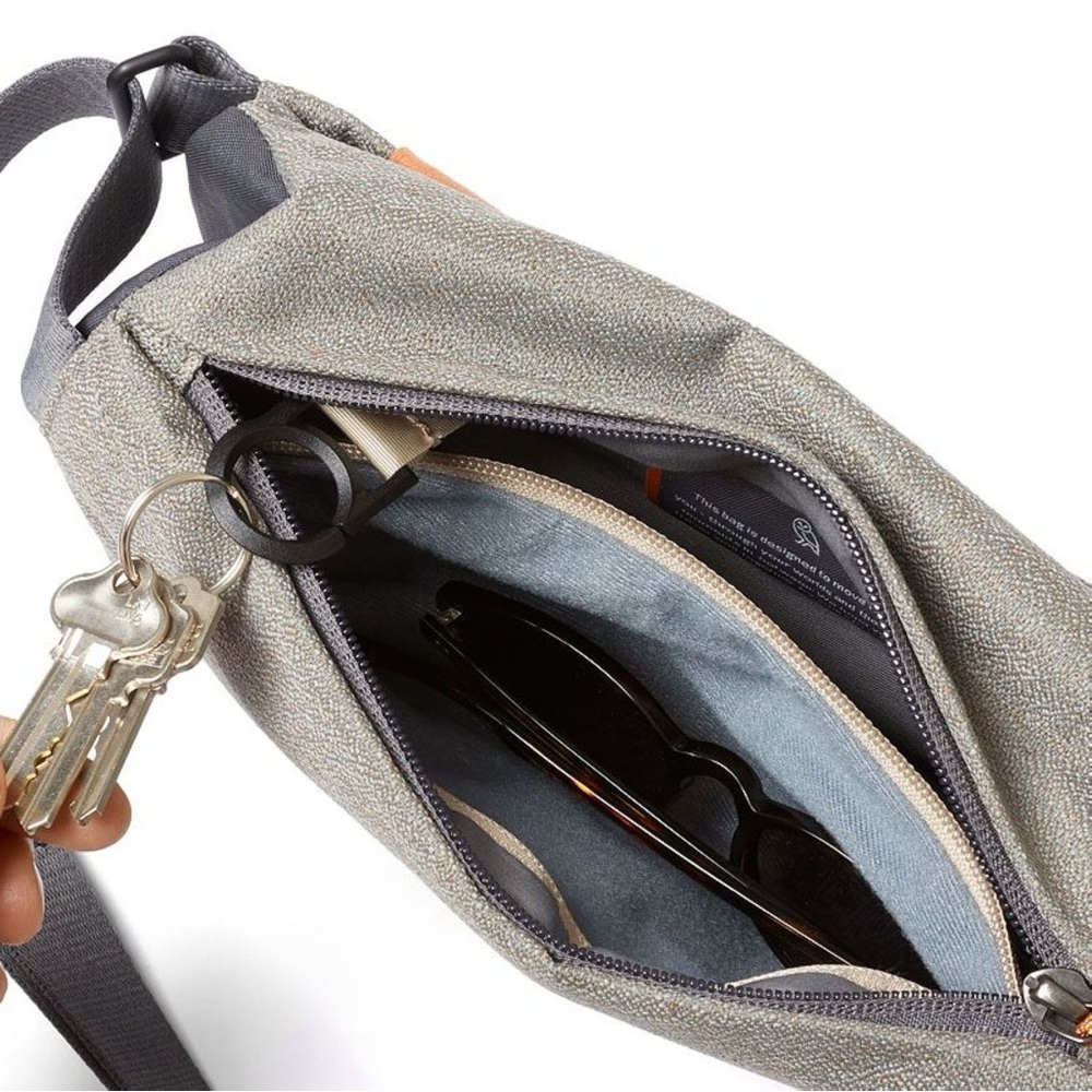 NWT Bellroy Sling Mini Sling, Belt and Crossbody Bag in Limestone - Picture 4 of 16